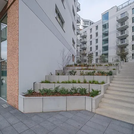 Apartment 100cznia