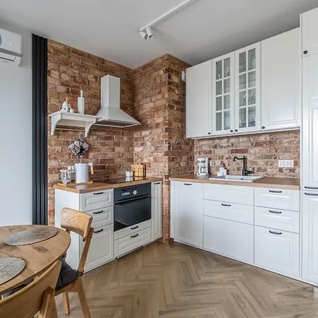 100cznia Apartment Gdansk